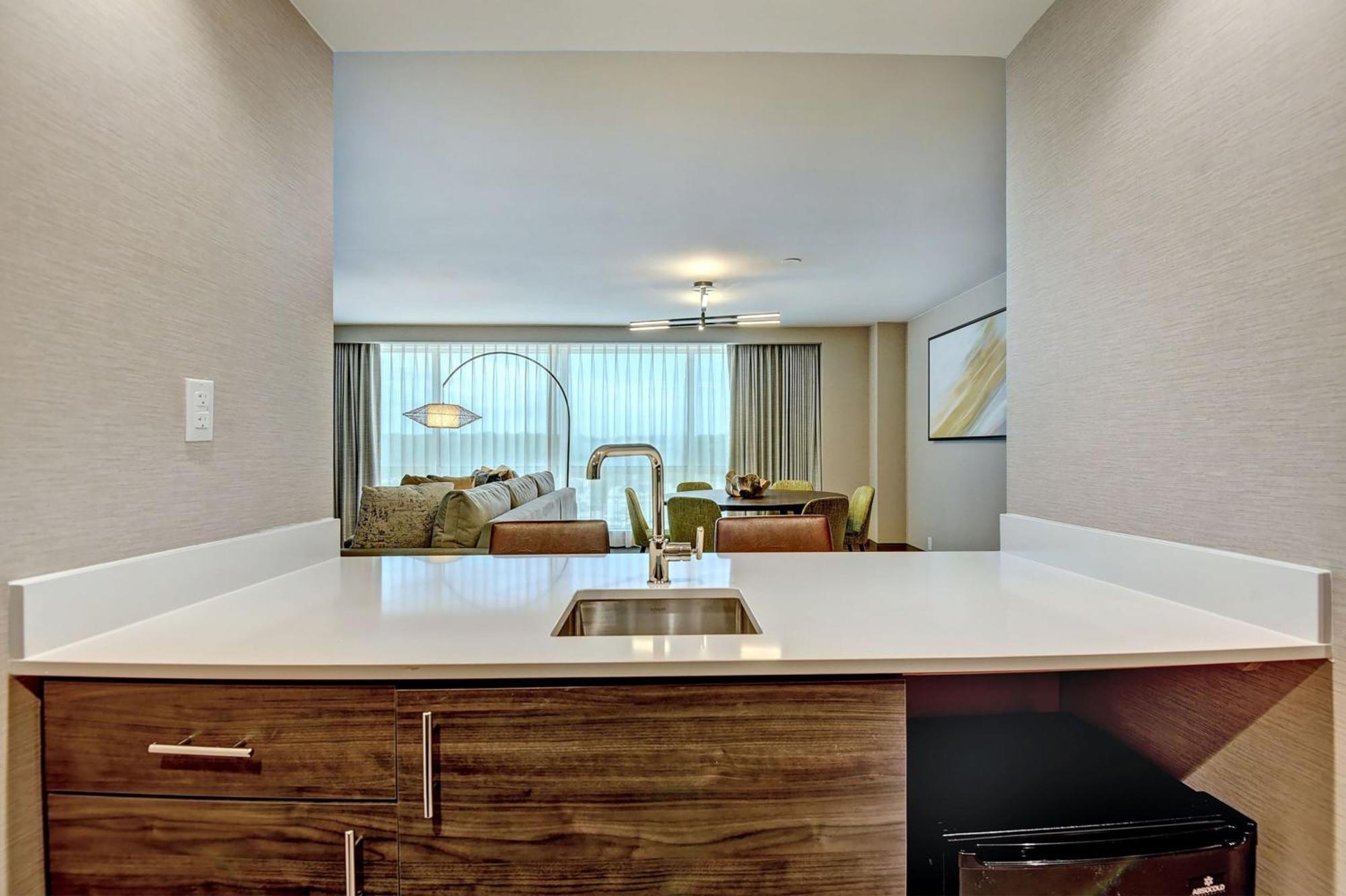 Tulsa Marriott Southern Hills Exterior foto